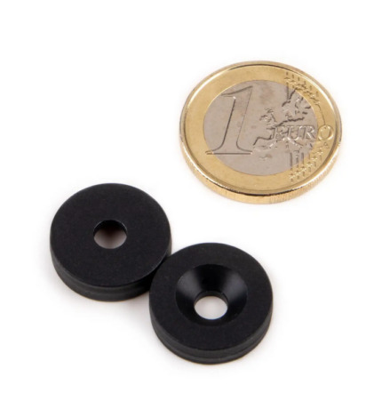 Μαγνήτης Δίσκος Φ16.8x4.5x4.4mm Με Μαύρο Πλαστικό Περίβλημα Φρεζάτη Οπή Νεοδυμίου Δύναμη Έλξης 3κ
